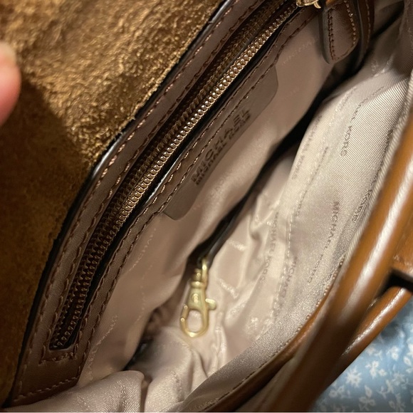 Michael Kors Jamie Medium Suede Saddle Bag - Picture 10 of 14